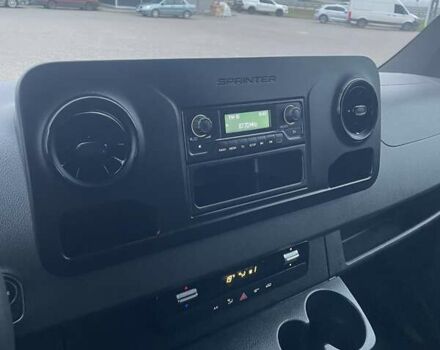 Білий Мерседес Sprinter, об'ємом двигуна 1.99 л та пробігом 167 тис. км за 33000 $, фото 12 на Automoto.ua