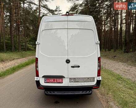 Белый Мерседес Sprinter, объемом двигателя 2.2 л и пробегом 138 тыс. км за 25800 $, фото 11 на Automoto.ua