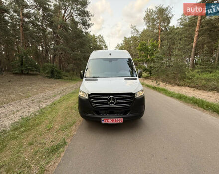 Белый Мерседес Sprinter, объемом двигателя 2.2 л и пробегом 138 тыс. км за 25800 $, фото 70 на Automoto.ua