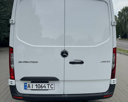 Білий Мерседес Sprinter, об'ємом двигуна 1.95 л та пробігом 11 тис. км за 39400 $, фото 5 на Automoto.ua