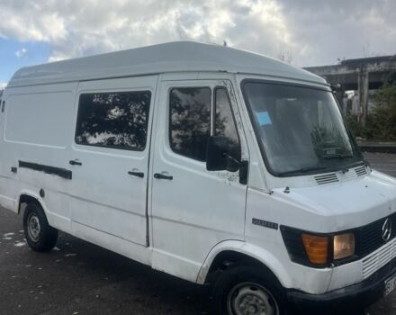 Білий Мерседес Sprinter, об'ємом двигуна 2.3 л та пробігом 111 тис. км за 2300 $, фото 1 на Automoto.ua