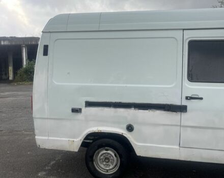 Білий Мерседес Sprinter, об'ємом двигуна 2.3 л та пробігом 111 тис. км за 2300 $, фото 2 на Automoto.ua