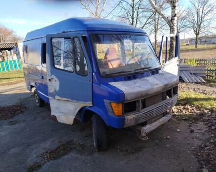 Белый Мерседес Sprinter, объемом двигателя 0 л и пробегом 253 тыс. км за 1400 $, фото 8 на Automoto.ua