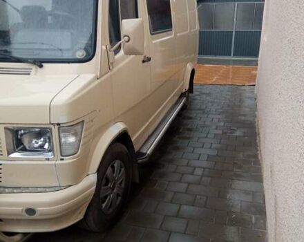 Белый Мерседес Sprinter, объемом двигателя 2.87 л и пробегом 350 тыс. км за 5200 $, фото 5 на Automoto.ua