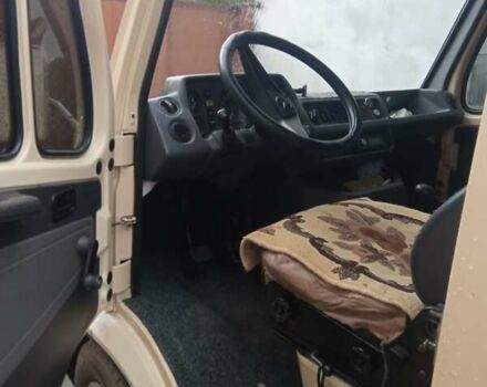 Белый Мерседес Sprinter, объемом двигателя 2.87 л и пробегом 350 тыс. км за 5200 $, фото 7 на Automoto.ua