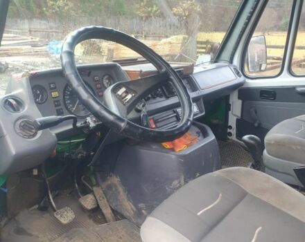 Белый Мерседес Sprinter, объемом двигателя 2.3 л и пробегом 999 тыс. км за 2500 $, фото 2 на Automoto.ua