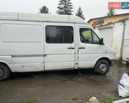 Белый Мерседес Sprinter, объемом двигателя 2.87 л и пробегом 450 тыс. км за 3800 $, фото 8 на Automoto.ua