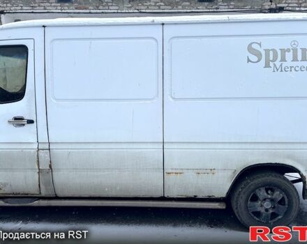 Білий Мерседес Sprinter, об'ємом двигуна 2.3 л та пробігом 711 тис. км за 4000 $, фото 3 на Automoto.ua