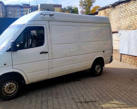 Белый Мерседес Sprinter, объемом двигателя 2.3 л и пробегом 150 тыс. км за 4700 $, фото 2 на Automoto.ua