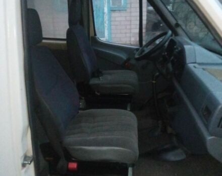 Білий Мерседес Sprinter, об'ємом двигуна 2.3 л та пробігом 800 тис. км за 4000 $, фото 4 на Automoto.ua