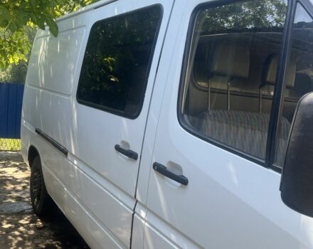 Белый Мерседес Sprinter, объемом двигателя 2.3 л и пробегом 1 тыс. км за 4500 $, фото 2 на Automoto.ua