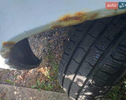 Белый Мерседес Sprinter, объемом двигателя 2.3 л и пробегом 583 тыс. км за 3100 $, фото 4 на Automoto.ua