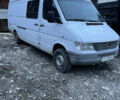 Белый Мерседес Sprinter, объемом двигателя 2.87 л и пробегом 450 тыс. км за 3800 $, фото 1 на Automoto.ua