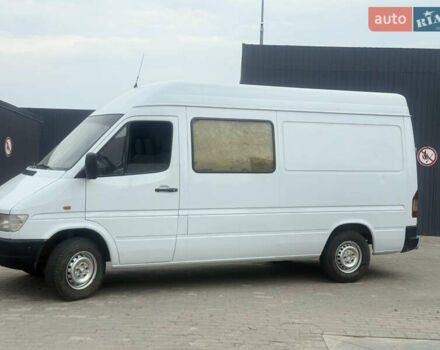 Білий Мерседес Sprinter, об'ємом двигуна 2.3 л та пробігом 380 тис. км за 4200 $, фото 2 на Automoto.ua