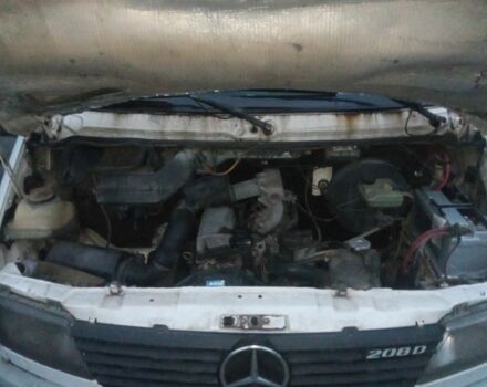 Білий Мерседес Sprinter, об'ємом двигуна 2.3 л та пробігом 800 тис. км за 4000 $, фото 7 на Automoto.ua