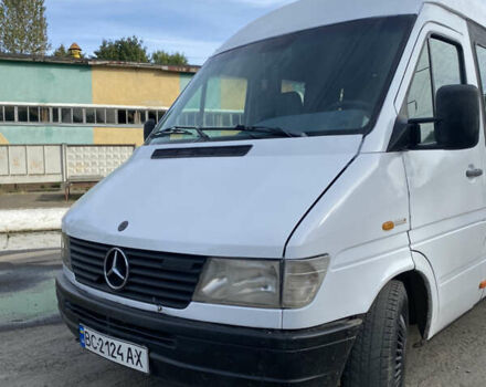 Белый Мерседес Sprinter, объемом двигателя 2.3 л и пробегом 915 тыс. км за 3500 $, фото 11 на Automoto.ua