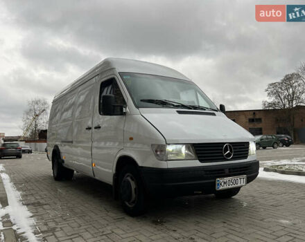 Белый Мерседес Sprinter, объемом двигателя 2.87 л и пробегом 300 тыс. км за 7500 $, фото 5 на Automoto.ua