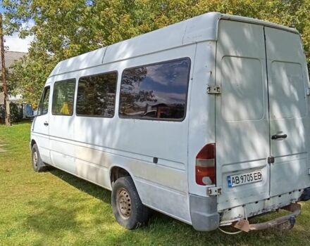 Белый Мерседес Sprinter, объемом двигателя 0 л и пробегом 500 тыс. км за 4600 $, фото 2 на Automoto.ua