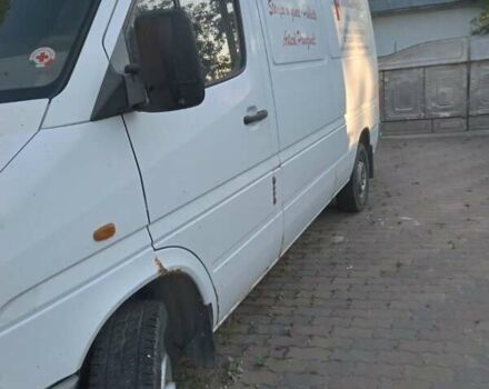 Белый Мерседес Sprinter, объемом двигателя 2.9 л и пробегом 717 тыс. км за 4675 $, фото 4 на Automoto.ua