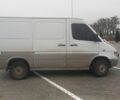 Белый Мерседес Sprinter, объемом двигателя 2.3 л и пробегом 433 тыс. км за 2000 $, фото 3 на Automoto.ua