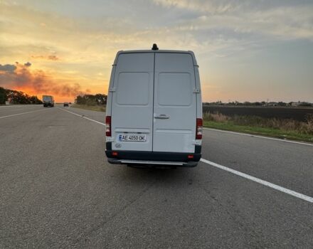 Белый Мерседес Sprinter, объемом двигателя 2.9 л и пробегом 467 тыс. км за 9500 $, фото 6 на Automoto.ua