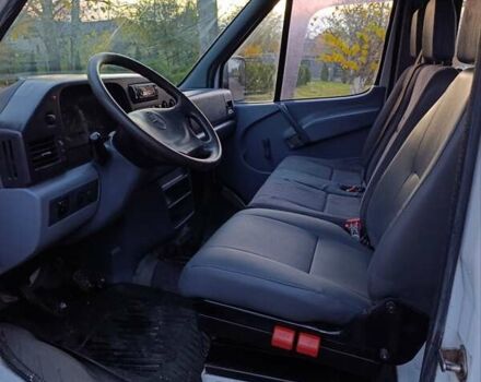 Білий Мерседес Sprinter, об'ємом двигуна 2.87 л та пробігом 420 тис. км за 4900 $, фото 4 на Automoto.ua