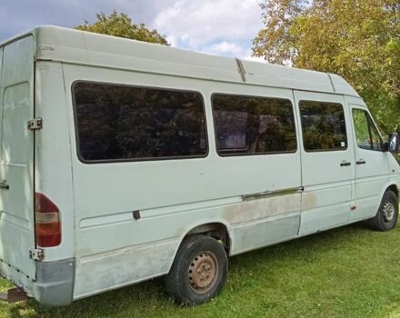 Белый Мерседес Sprinter, объемом двигателя 0 л и пробегом 500 тыс. км за 4600 $, фото 4 на Automoto.ua