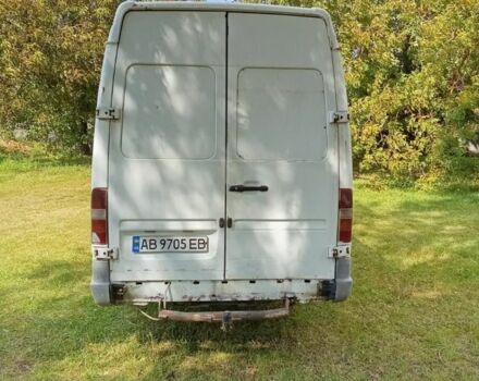 Белый Мерседес Sprinter, объемом двигателя 0 л и пробегом 500 тыс. км за 4600 $, фото 3 на Automoto.ua