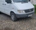 Белый Мерседес Sprinter, объемом двигателя 2.3 л и пробегом 100 тыс. км за 3600 $, фото 7 на Automoto.ua