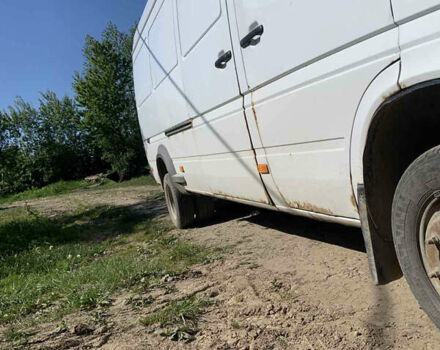 Білий Мерседес Sprinter, об'ємом двигуна 2.9 л та пробігом 370 тис. км за 6000 $, фото 4 на Automoto.ua