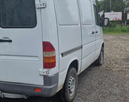 Белый Мерседес Sprinter, объемом двигателя 2.3 л и пробегом 100 тыс. км за 3600 $, фото 4 на Automoto.ua