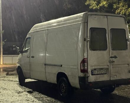 Белый Мерседес Sprinter, объемом двигателя 2.3 л и пробегом 200 тыс. км за 2999 $, фото 5 на Automoto.ua