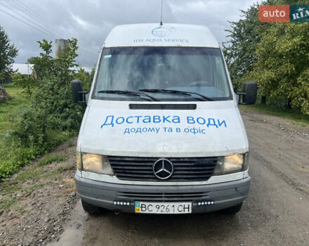 Белый Мерседес Sprinter, объемом двигателя 2.3 л и пробегом 751 тыс. км за 2999 $, фото 1 на Automoto.ua