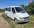 Белый Мерседес Sprinter, объемом двигателя 2.3 л и пробегом 970 тыс. км за 3200 $, фото 1 на Automoto.ua