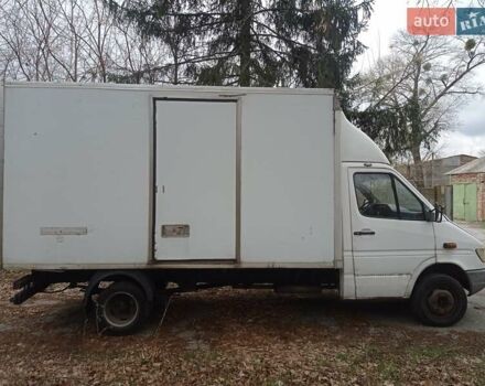 Белый Мерседес Sprinter, объемом двигателя 2.9 л и пробегом 650 тыс. км за 7000 $, фото 10 на Automoto.ua
