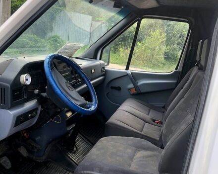 Белый Мерседес Sprinter, объемом двигателя 2.3 л и пробегом 258 тыс. км за 3499 $, фото 9 на Automoto.ua