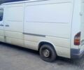 Белый Мерседес Sprinter, объемом двигателя 2.3 л и пробегом 530 тыс. км за 4000 $, фото 2 на Automoto.ua