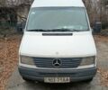 Белый Мерседес Sprinter, объемом двигателя 0 л и пробегом 500 тыс. км за 4800 $, фото 2 на Automoto.ua