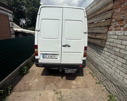 Белый Мерседес Sprinter, объемом двигателя 2.9 л и пробегом 700 тыс. км за 11000 $, фото 3 на Automoto.ua