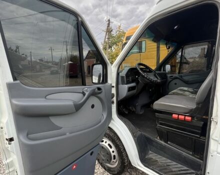 Білий Мерседес Sprinter, об'ємом двигуна 2.9 л та пробігом 720 тис. км за 10000 $, фото 10 на Automoto.ua