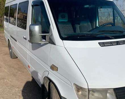 Белый Мерседес Sprinter, объемом двигателя 2.87 л и пробегом 351 тыс. км за 10200 $, фото 3 на Automoto.ua