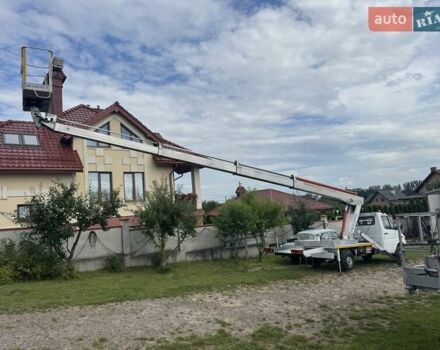 Белый Мерседес Sprinter, объемом двигателя 2.3 л и пробегом 150 тыс. км за 25000 $, фото 6 на Automoto.ua