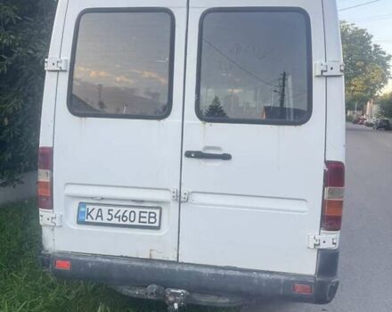 Белый Мерседес Sprinter, объемом двигателя 2.3 л и пробегом 300 тыс. км за 3500 $, фото 2 на Automoto.ua