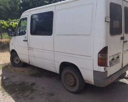 Белый Мерседес Sprinter, объемом двигателя 2.9 л и пробегом 420 тыс. км за 4900 $, фото 1 на Automoto.ua