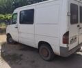 Белый Мерседес Sprinter, объемом двигателя 2.9 л и пробегом 420 тыс. км за 4900 $, фото 1 на Automoto.ua