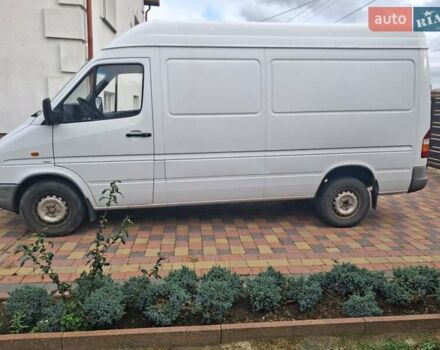 Белый Мерседес Sprinter, объемом двигателя 3 л и пробегом 398 тыс. км за 9500 $, фото 9 на Automoto.ua