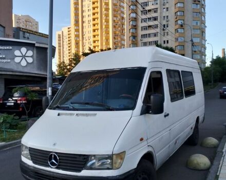 Мерседес Sprinter 1998 у Макарове на Automoto.ua Білий Мерседес Sprinter, об'ємом двигуна 2.9 л та пробігом 427 тис. км за 7500 $, фото 3 на Automoto.ua