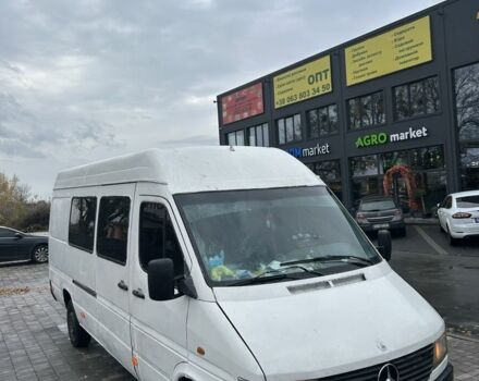 Мерседес Sprinter 1998 у Макарове на Automoto.ua Білий Мерседес Sprinter, об'ємом двигуна 2.9 л та пробігом 427 тис. км за 7500 $, фото 6 на Automoto.ua