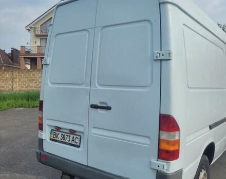 Белый Мерседес Sprinter, объемом двигателя 2.9 л и пробегом 540 тыс. км за 6500 $, фото 4 на Automoto.ua