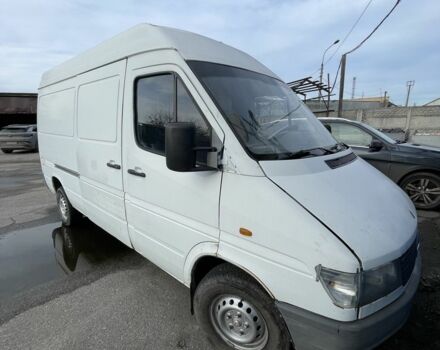 Белый Мерседес Sprinter, объемом двигателя 2.5 л и пробегом 200 тыс. км за 2835 $, фото 4 на Automoto.ua